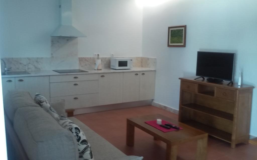 Casas Antigas Da Torre Apartment Torre de Coelheiros Екстериор снимка